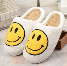 Load image into Gallery viewer, RETRO Smiley Face Slippers - Soft, Plush & Comfy